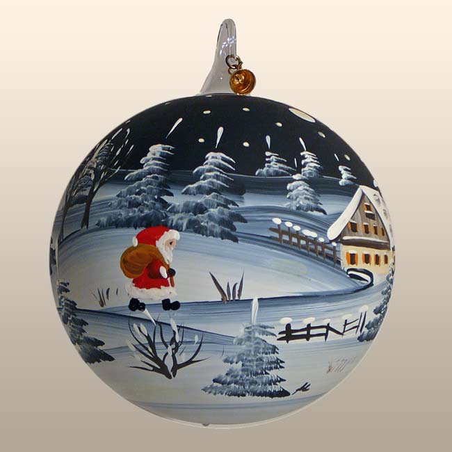 Glaskugel Kristallnacht - Weihnachtsmann beim Geschenke verteilen-15cm